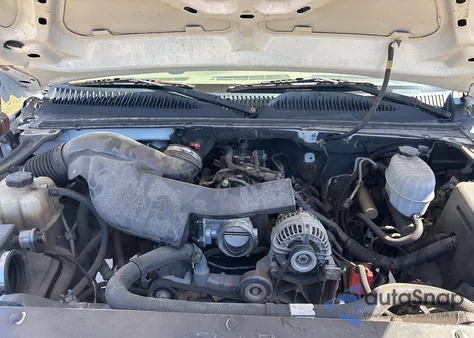 2006 Chevrolet Tahoe C1500 из США, поврежденный, VIN 1GNEC13T56R103077